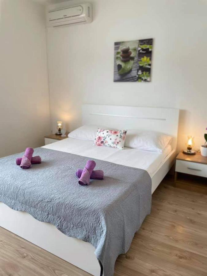 Apartman & Rooms Draga Marina Esterno foto